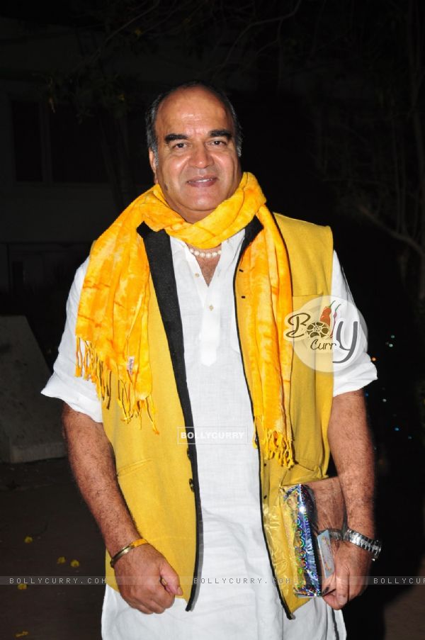 Surendra Pal at Naveen Luthra and Poonam Luthra's Son Navam Luthra's 1st Birthday Celebration