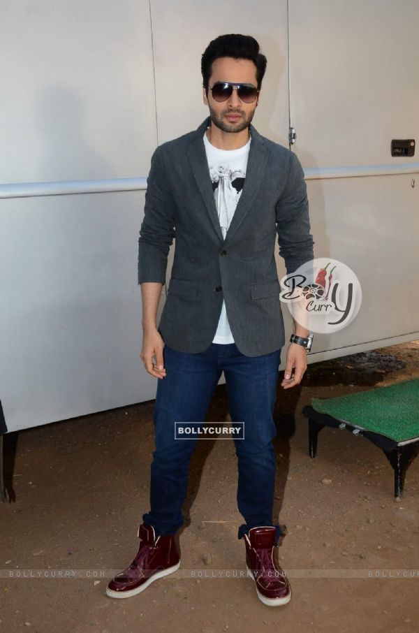 Jackky Bhagnani was at the Promotions of Welcome to Karachi on Comedy Classes