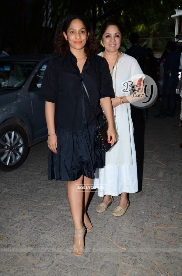 Masaba and Neena Gupta at Special Screening of Bombay Velvet (363777)