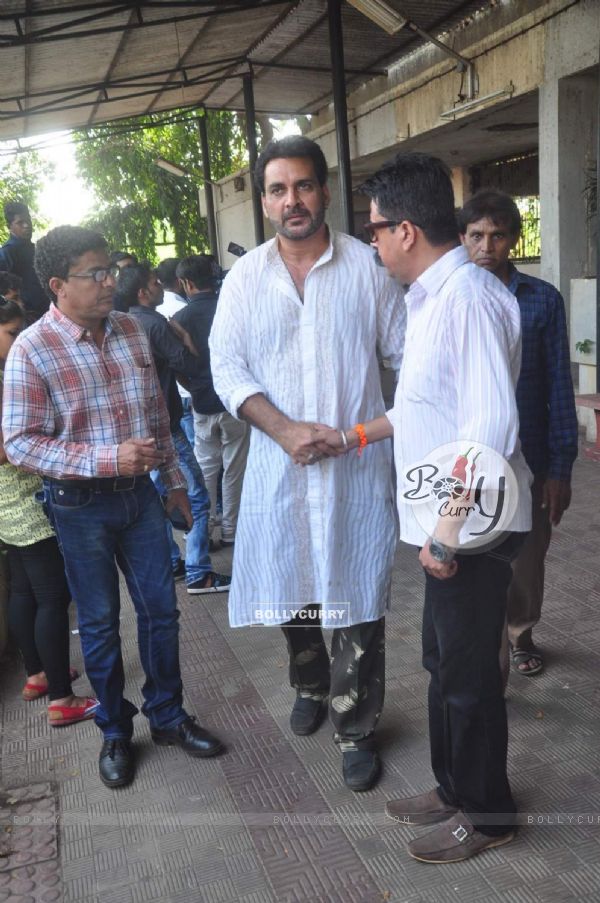 Shahbaz Khan Attends Sudha Shuvpuri Prayer Meet