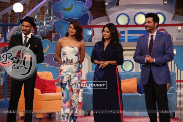 The Mehras at the Promotions of Dil Dhadakne Do on Comedy Nights with Kapil (366179)