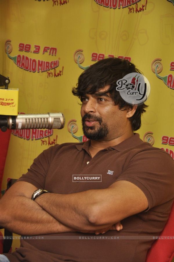 R. Madhavan interacts with the listeners at Radio Mirchi Studio (366380)