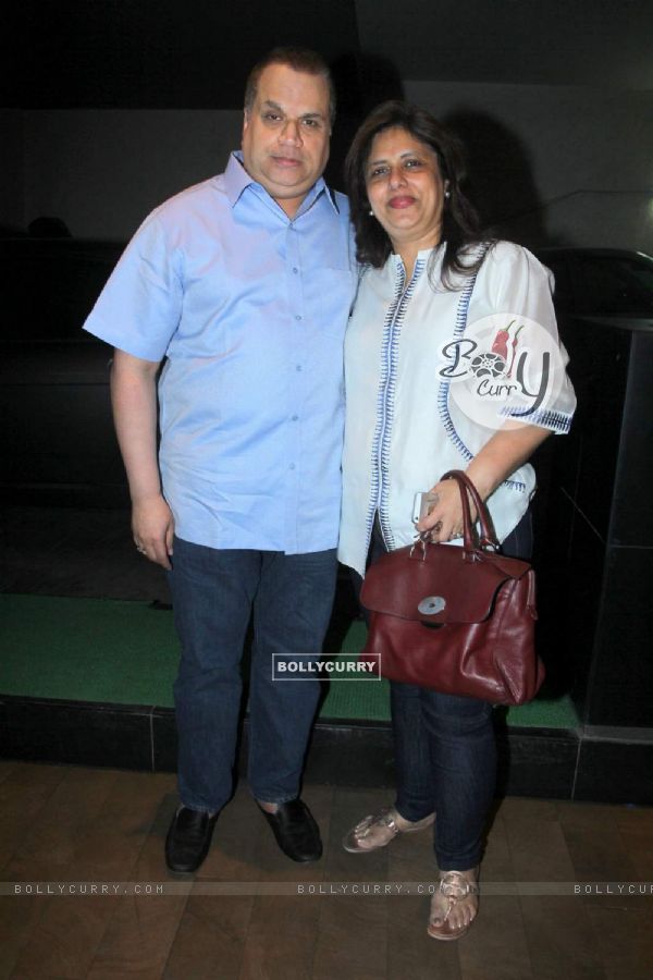 Ramesh Taurani With His Wife at Special Screening of Dil Dhadakne Do