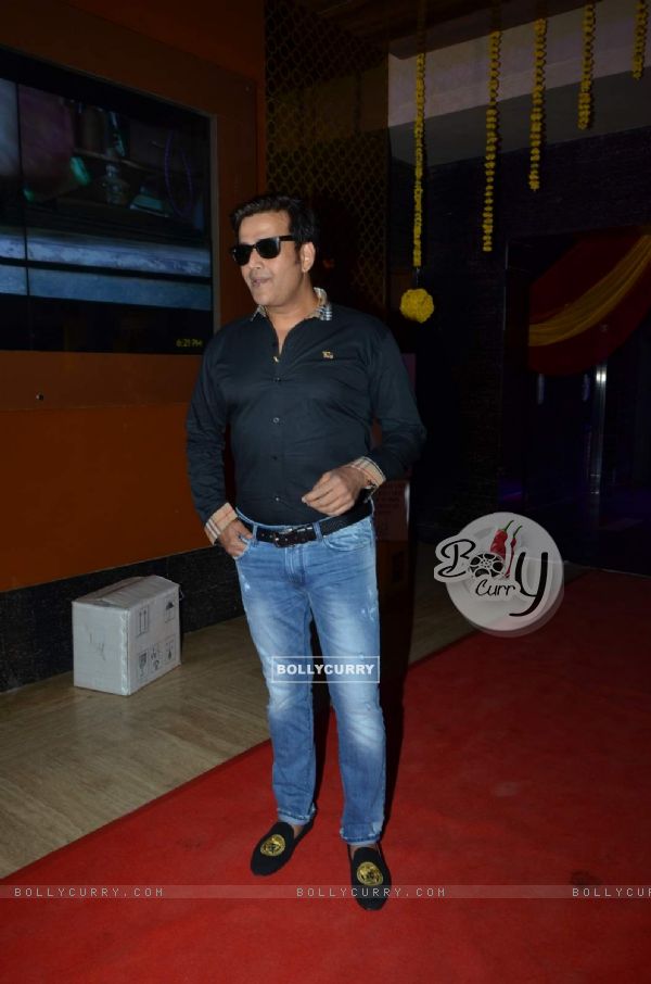 Ravi kissen at Trailer Launch of Second Hand Husband