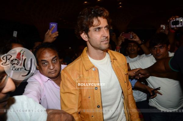 Hrithik Roshan was snapped at Airport while leaving for IIFA 2015