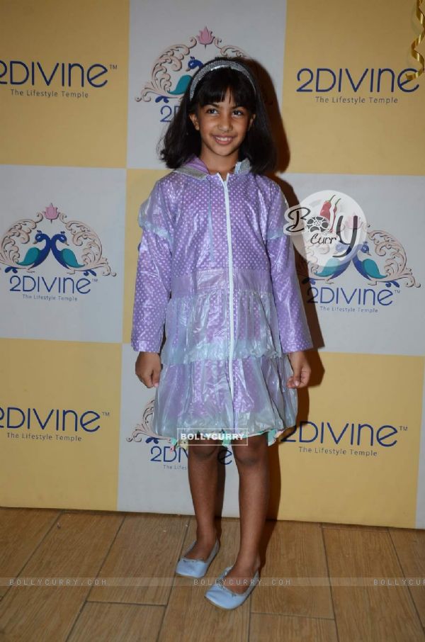 Shazahn Padamsee at '2 Divine' for Sonya Vajifdar's Fashion Preview