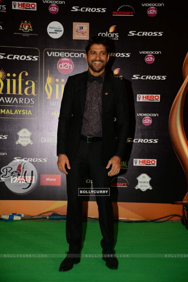 Farhan Akhtar at IIFA Awards