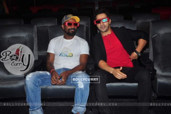 Varun Dhawan and Remo Dsouza Promotes ABCD 2 (367429)