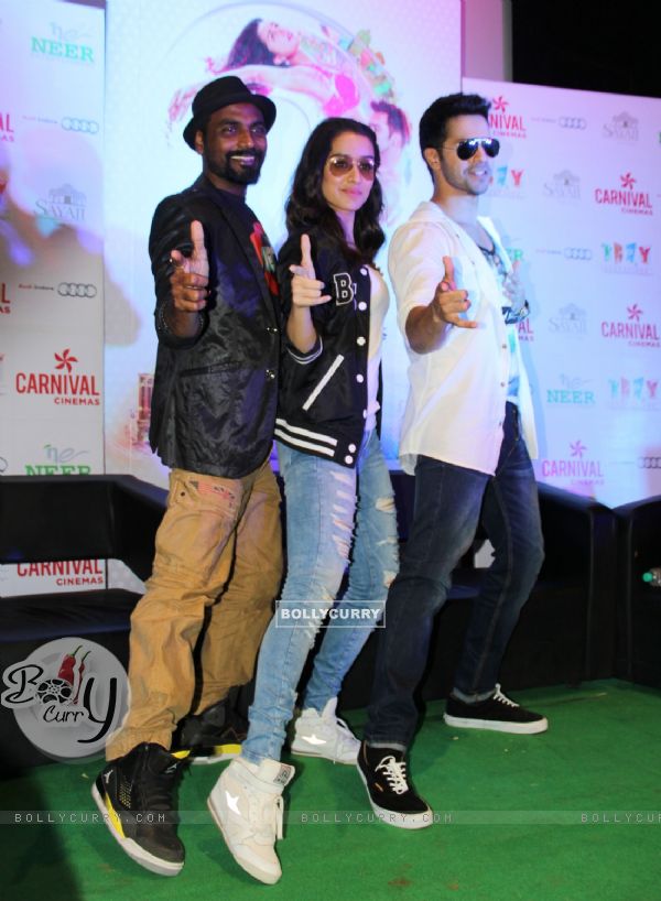 Remo, Shraddha and Vaeun Dhawan for the Promotions of ABCD 2 in Indore (367544)