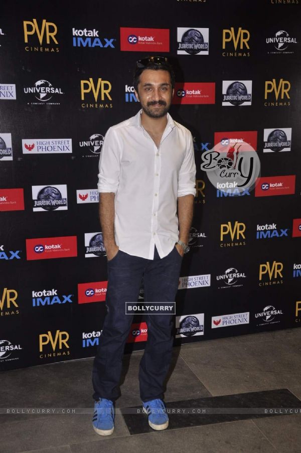 Siddhant Kapoor Snapped at Jurassic World Premiere!