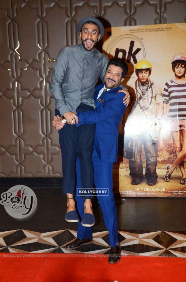 Ranveer is Light Weight or Anil Is Strong?