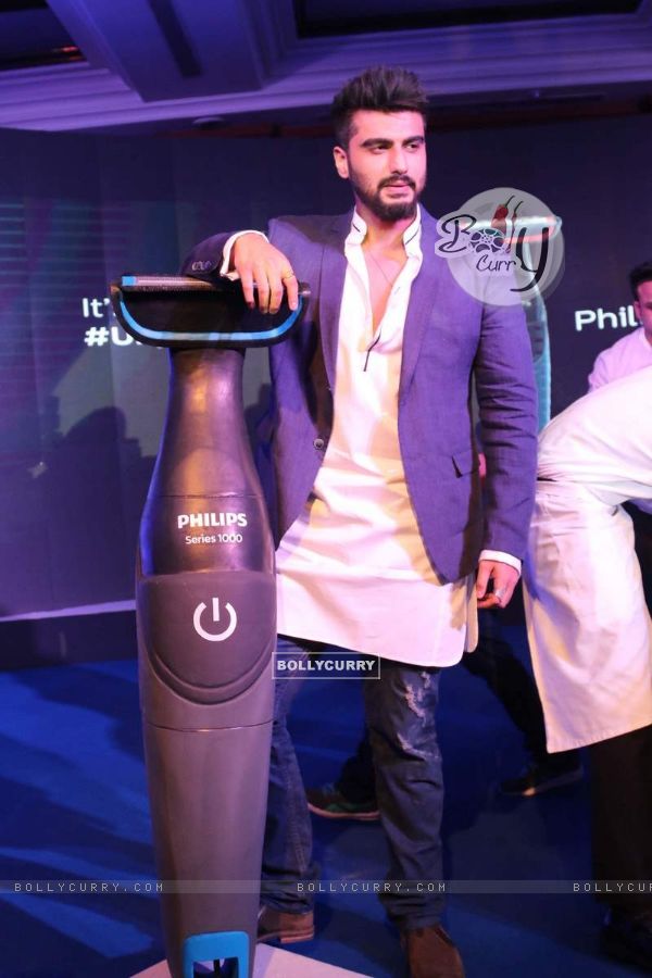 Arjun Kapoor Poses With Philips Trimmer