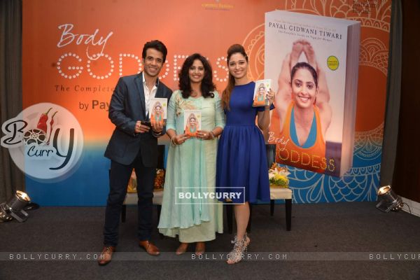 Tamannaah Bhatia and Tusshar Kapoor at Payal Gidwani's Book Launch!