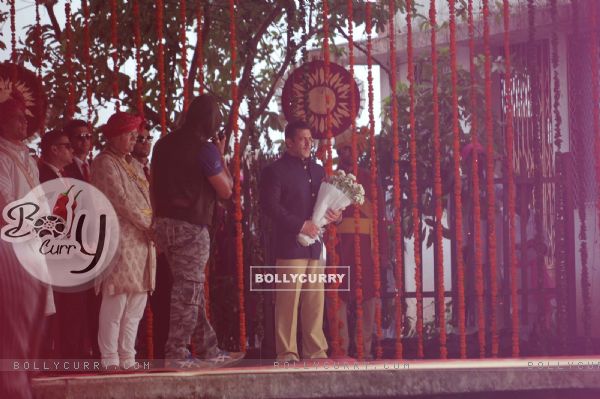 Salman Khan Snapped at Karjat During the Shoots of Prem Ratan Dhan Payo (368839)