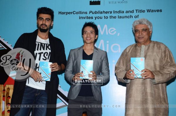 Debashish Irengbam, Arjun Kapoor and Jave Akhtar at Book Launch of Me Mia Multiple!