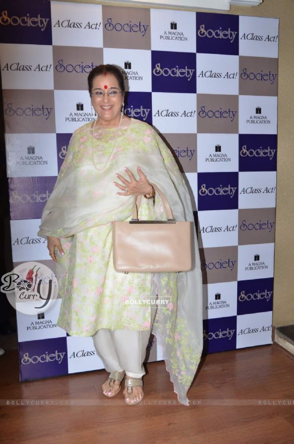 Poonam Sinha poses for the media at Society Magazine Cover Launch
