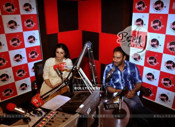 Ajay Devgn and Tabu snapped at the Promotions of Drishyam on Fever FM (370342)
