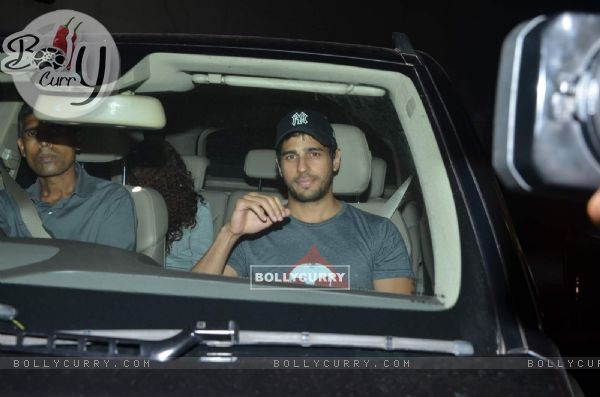 Sidharth Malhotra was snapped at the Special Screening of Bahubali (370400)