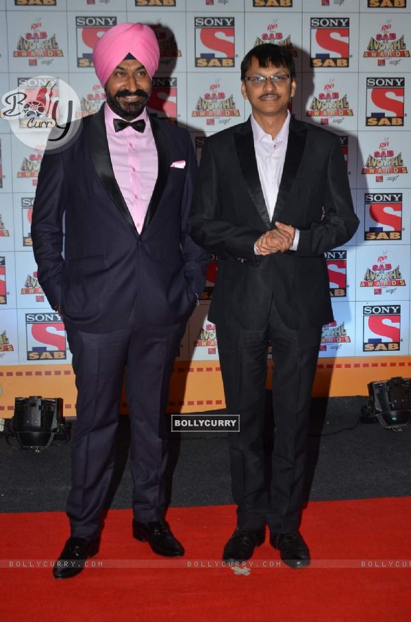 Gurucharan Singh and Shyam Pathak at SAB Ke Anokhe Awards