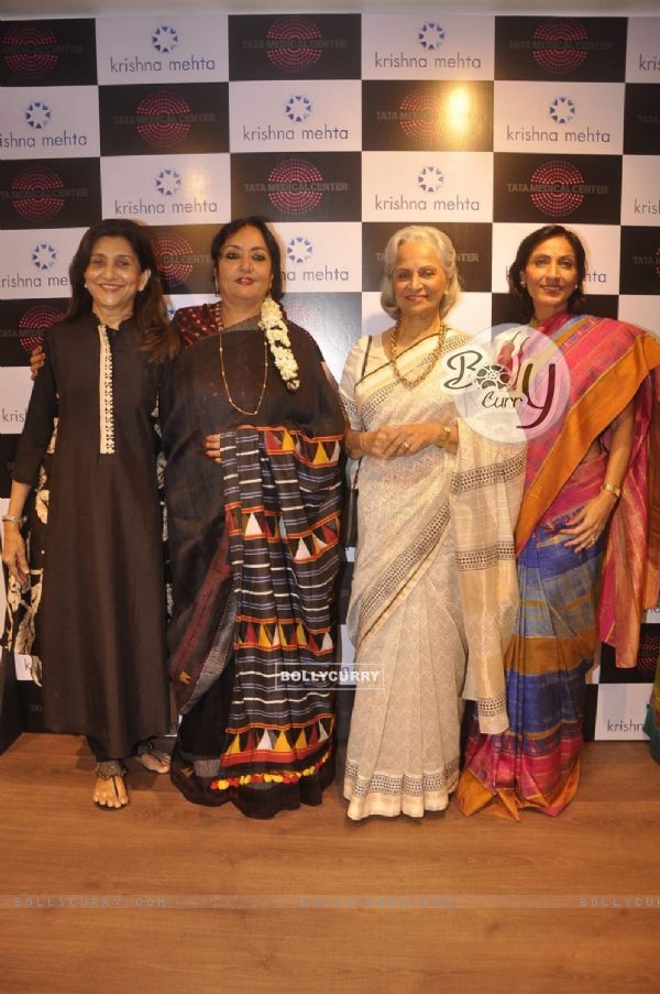 Asha Zaveri Geeta Gopalkrishnan, Waheeda Rehman and Krishna Mehta at an Event for Cancer Patients