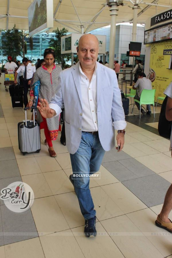 Anupam Kher Snapped at Airport