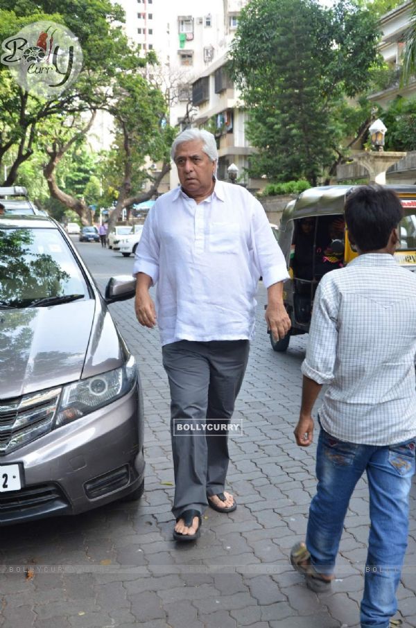Celebs Snapped at Prayer Meet of Mahesh Dada