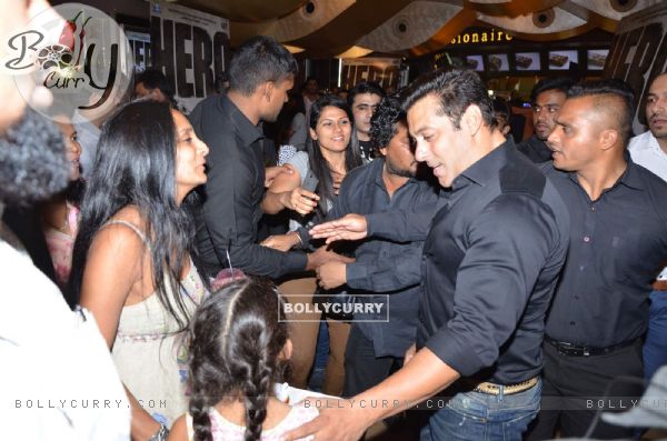 Salman Khan interacts with Suchitra Pillai and her daughter at the Trailer Launch of Hero