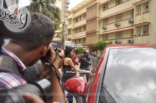 Mira Rajput Snapped Outside a City Gym
