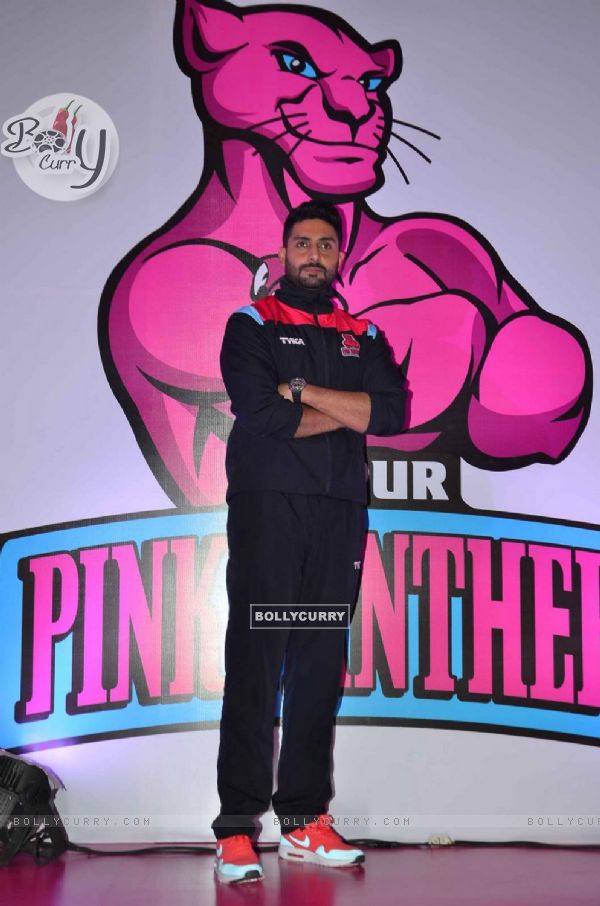 Abhishek at Press Conference of Jaipur Pink Panthers