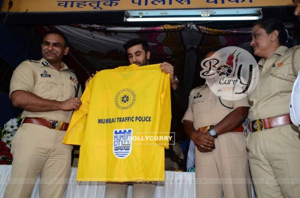 Mumbai FC Raincoat for Mumbai Traffic Cops Presented by Ranbir Kapoor