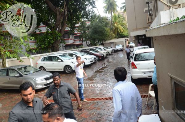 Sohail Khan Snapped Outside Salman Khan's Residence