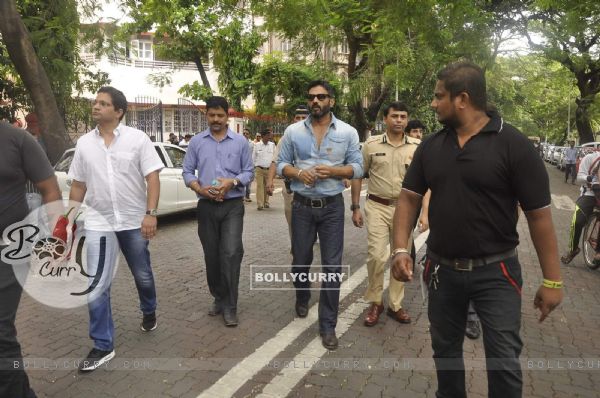 Suniel Shetty at an Event for Traffic Awareness