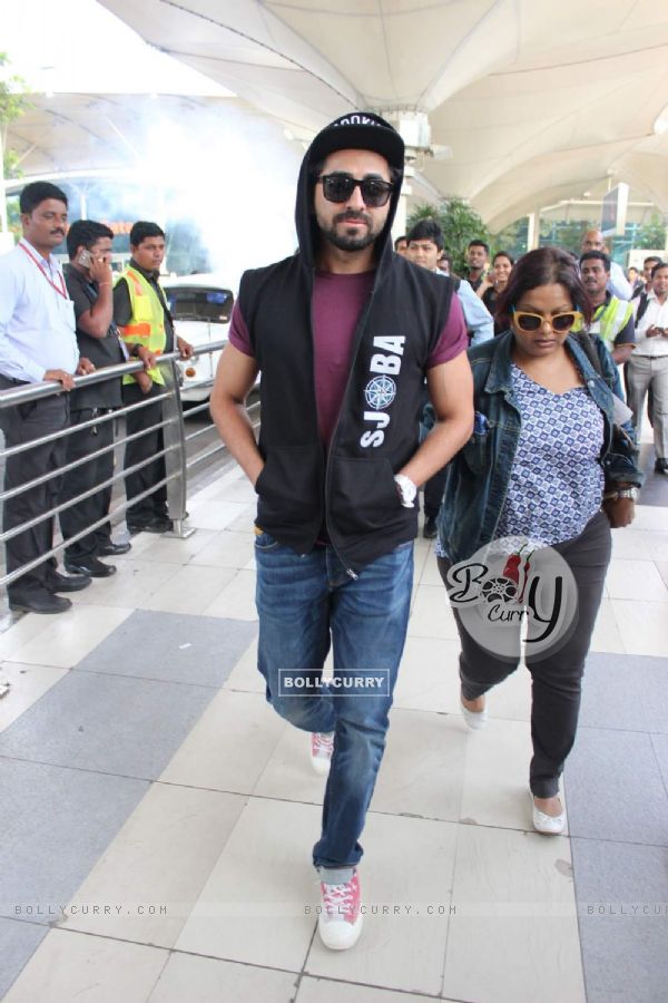 Ayushmann Khurrana Snapped at Airport