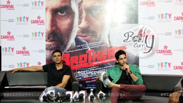Akshay Kumar and Sidharth Malhotra for Promotions of Brothers at Carnival Cinemas,Indore