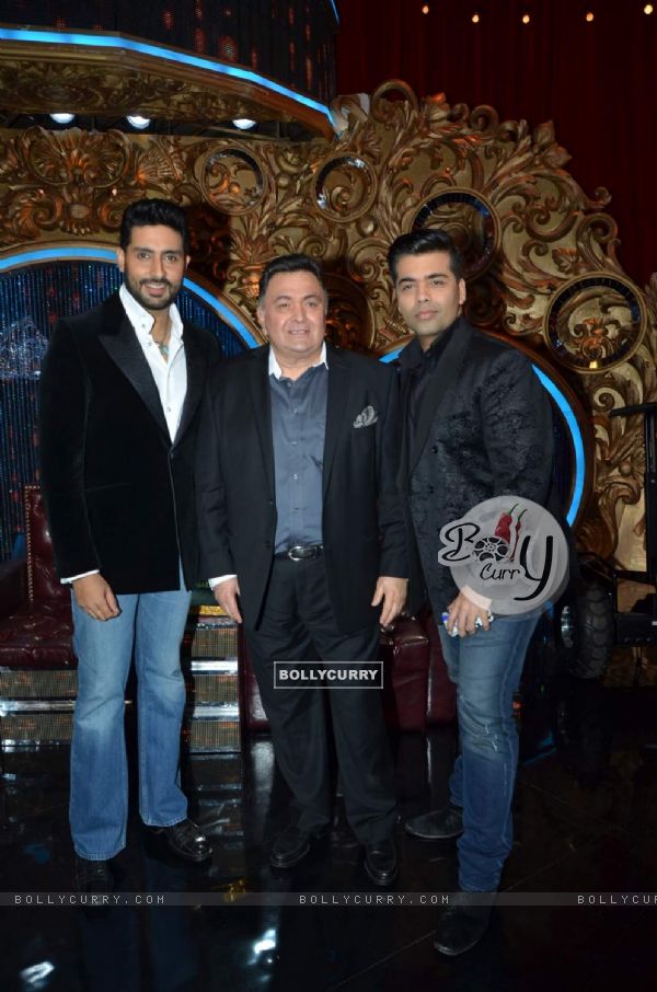 Celebs pose for the media during the Promotions of All Is Well on Jhalak Dikhla Jaa 8 (373654)