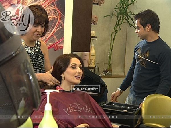 Radhika in Beauty Parlour