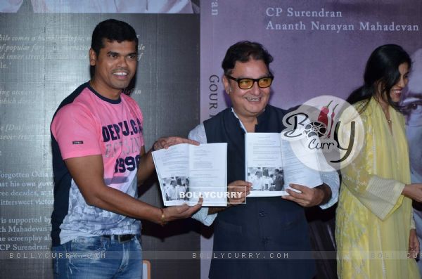 Siddharth Jadhav and Vinay Pathak at Gour Hari Daastan Book Launch