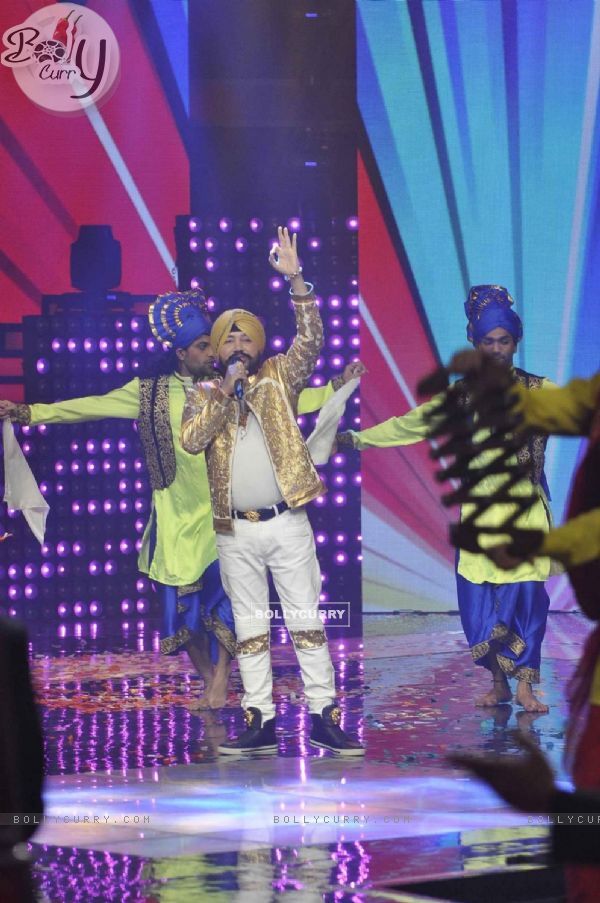 Daler Mehndi on The Voice India for Independence Day Special Episode