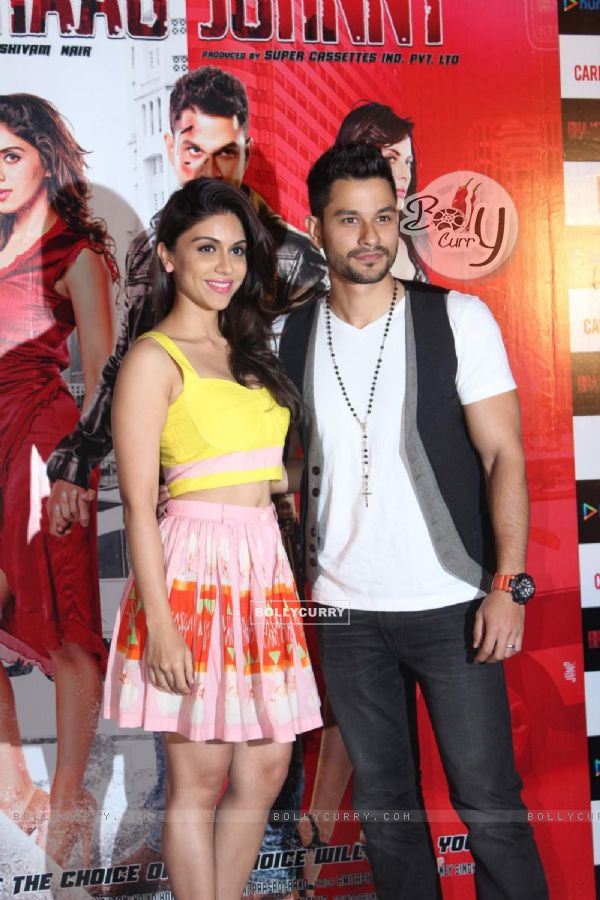 Kunal Khemu and Zoa Morani pose for the media at the Trailer Launch of Bhaag Johnny