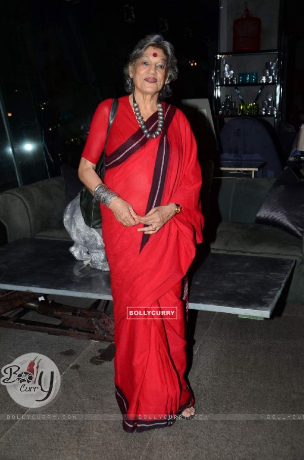 Dolly Thakore poses for the media at Zarine Khan's Book Launch