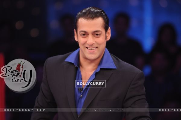 Salman Khan looking hot