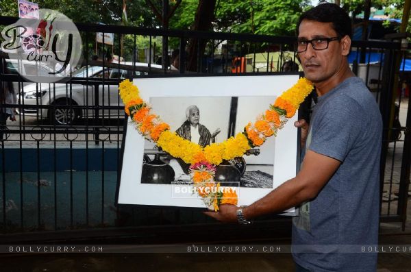 Prayer Meet of Shraddha Kapoor's Grandfather