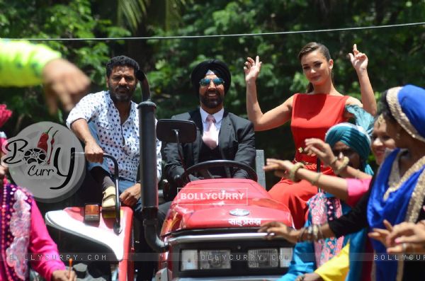 Prabhudeva, Akshay Kumar and Amy Jackson Arrives at Trailer Launch of Singh is Bliing