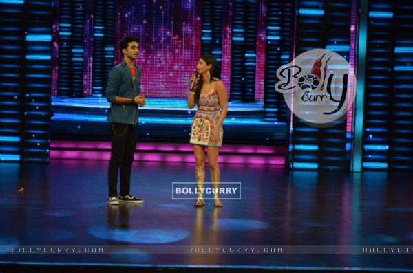 Shruti Haasan for Promotions of Welcome Back on Dance Plus (375833)