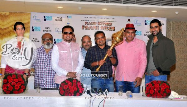 Kunal Kapoor, Gulshan Grover and Saurabh Shukla for Promotions of Kaun Kitney Paani Mein in Delhi (375851)