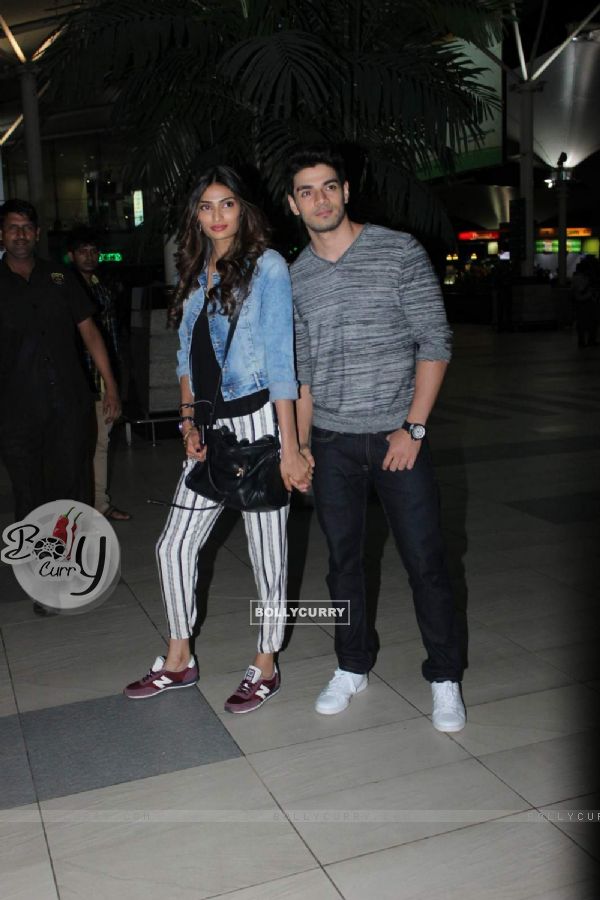 Sooraj And Athiya Snapped at Airport
