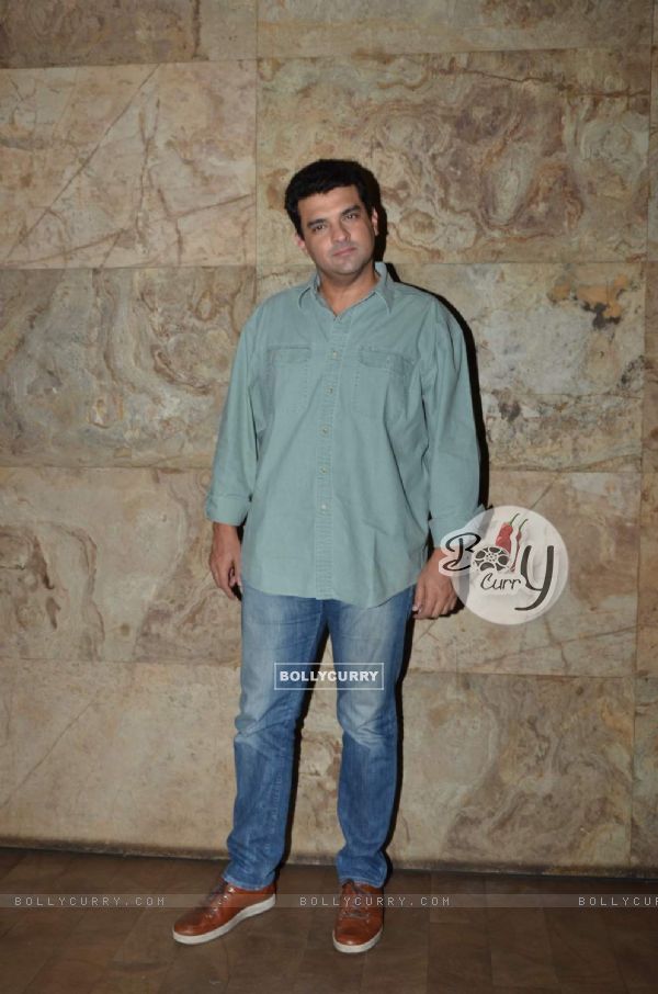 Siddharth Roy Kapur at Screening of Welcome Back (377071)