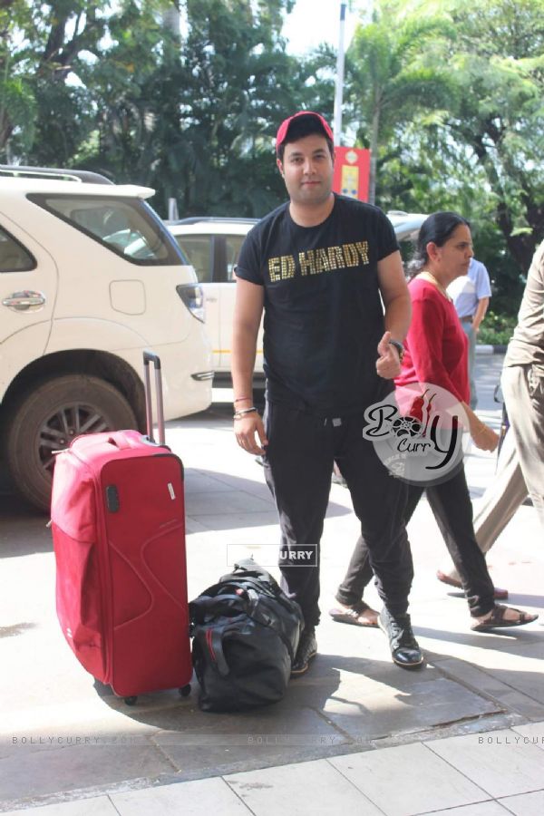 Varun Sharma Snapped at Airport