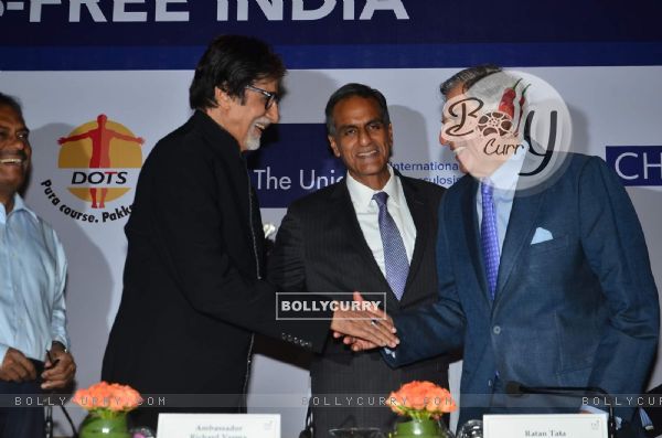 Amitabh Greets Ratan Tata at TB Free India Press Meet