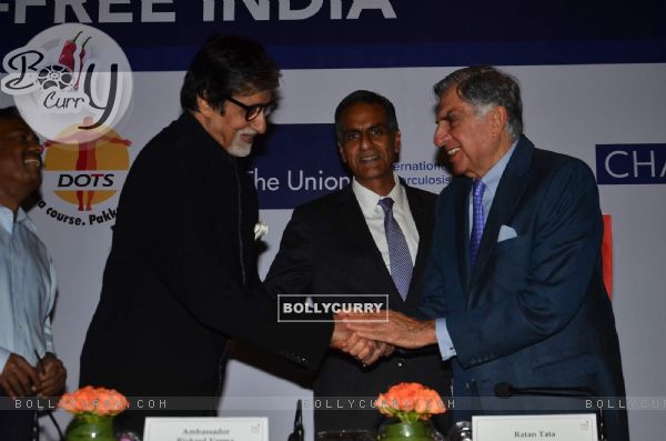 Amitabh Greets Ratan Tata at TB Free India Press Meet